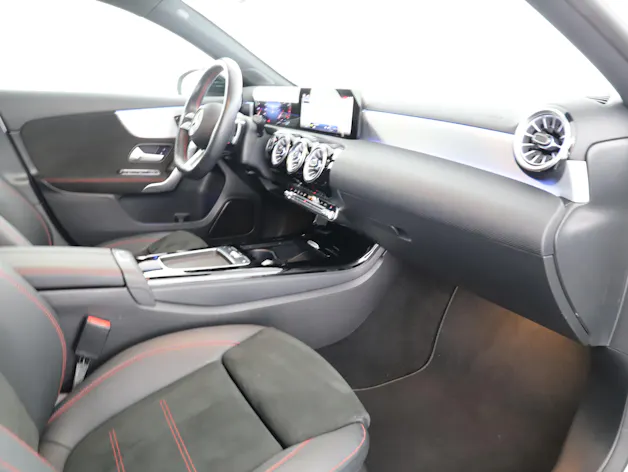 MERCEDES-BENZ A 250 4Matic 8G-DCT