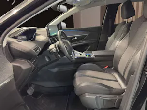PEUGEOT 3008 1.2 PureTech Allure Pack EAT8