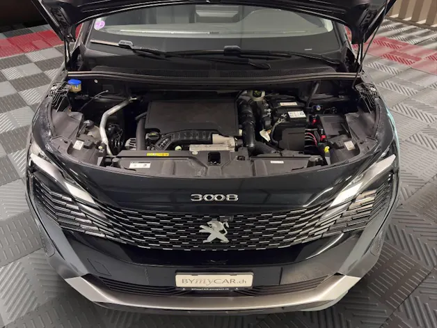PEUGEOT 3008 1.2 PureTech Allure Pack EAT8