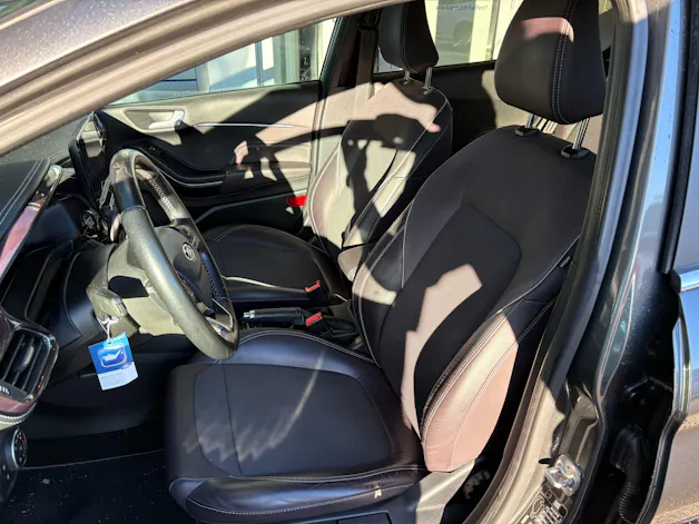 FORD Fiesta 1.0 SCTi Vignale Automat