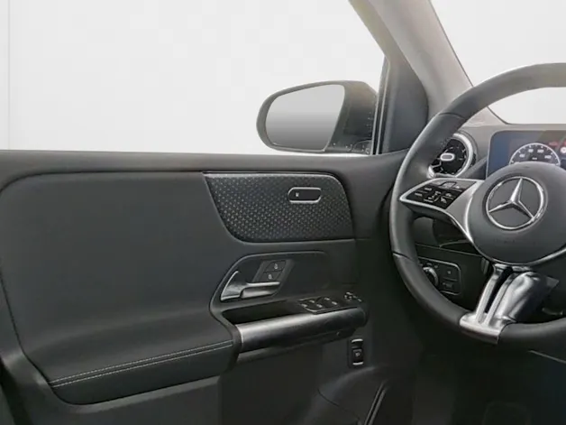 MERCEDES-BENZ B 200 Progressive 7G-DCT