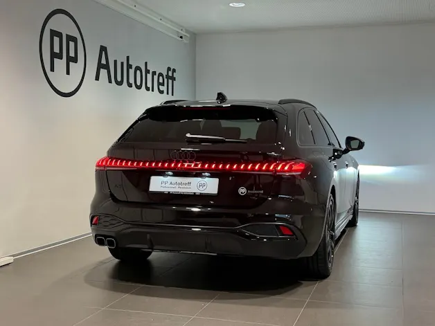 AUDI A5 Avant TDI quattro 150 kW Attraction S tronic