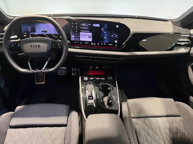 AUDI A5 Avant TDI quattro 150 kW Attraction S tronic