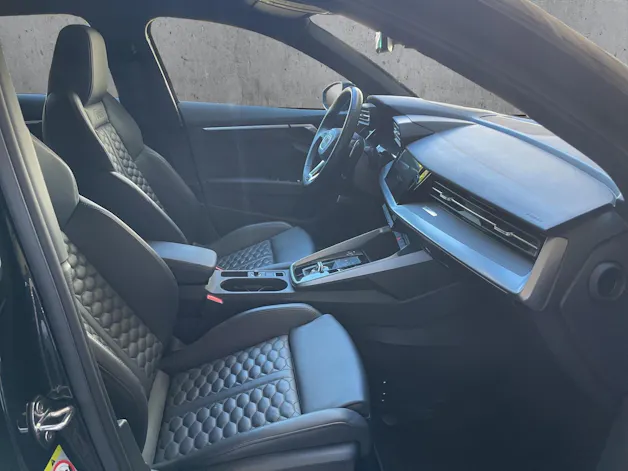 AUDI RS3 Sportback 2.5 TSI quattro S-tronic