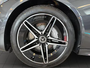 MERCEDES-BENZ C 220 d T 4 Matic