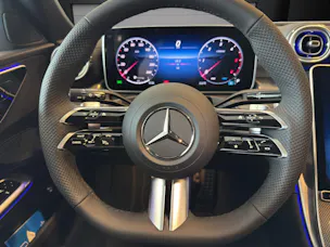 MERCEDES-BENZ C 220 d T 4 Matic