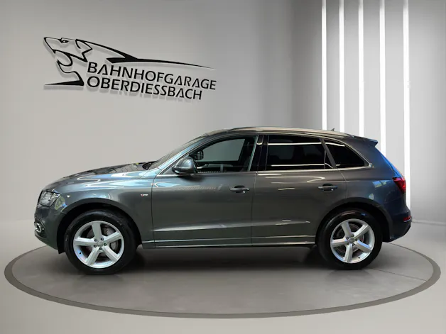 AUDI Q5 2.0 TDI quattro S-tronic