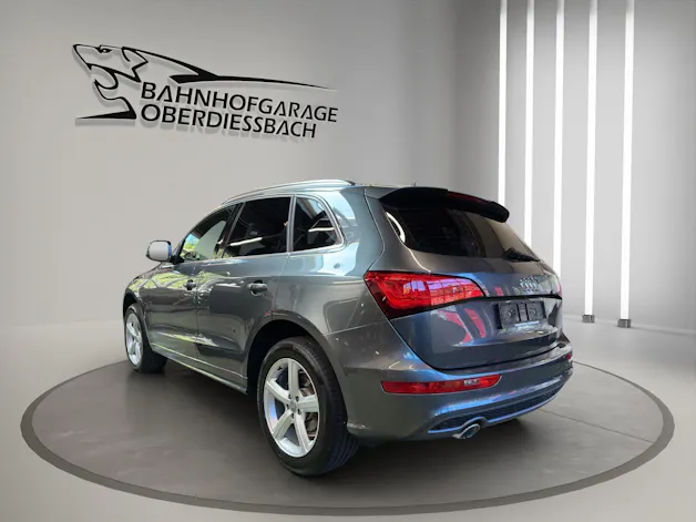 AUDI Q5 2.0 TDI quattro S-tronic