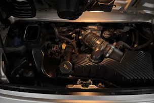 PORSCHE 911 Carrera 4 S
