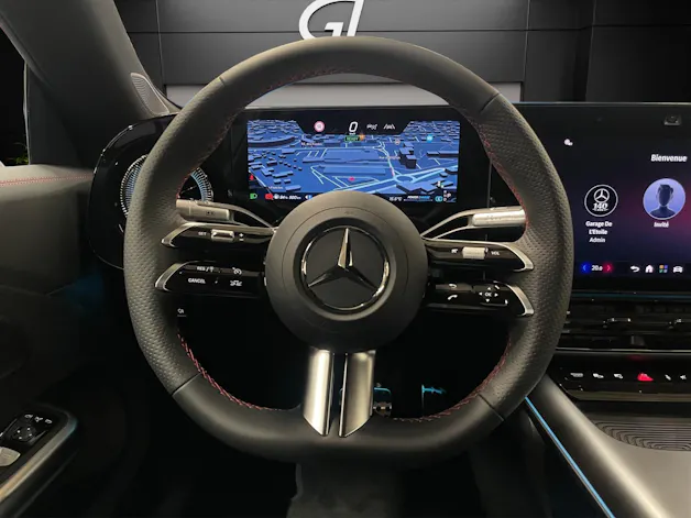 MERCEDES-BENZ CLA 200 8G-DCT