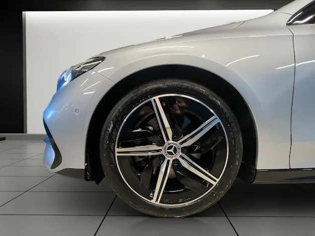 MERCEDES-BENZ CLA 200 8G-DCT