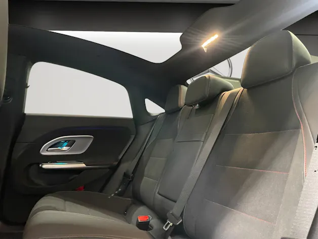 MERCEDES-BENZ CLA 200 8G-DCT