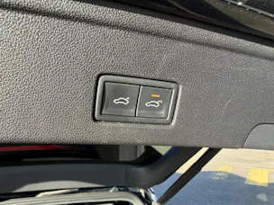 VW Touareg 3.0 TSI eHybrid R Tiptronic