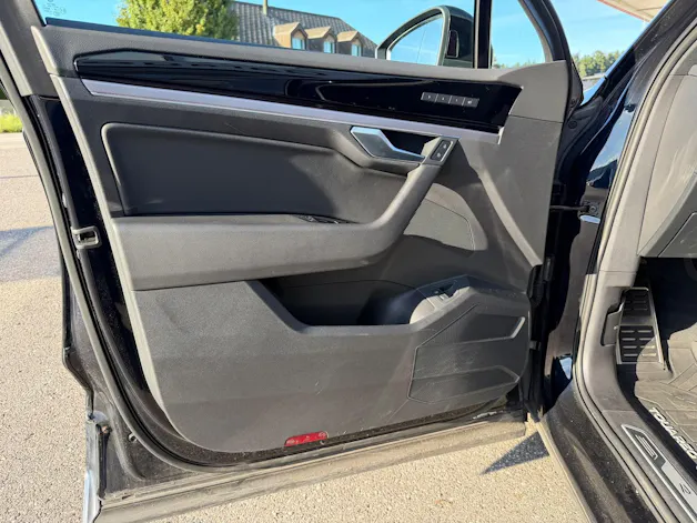 VW Touareg 3.0 TSI eHybrid R Tiptronic