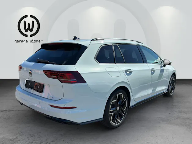 VW Golf Variant 1.5 eTSI mHEV R-Line DSG