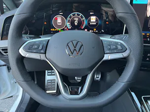 VW Golf Variant 1.5 eTSI mHEV R-Line DSG
