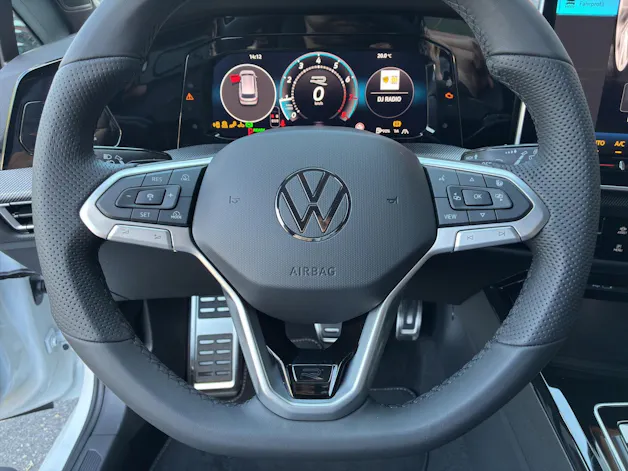 VW Golf Variant 1.5 eTSI mHEV R-Line DSG