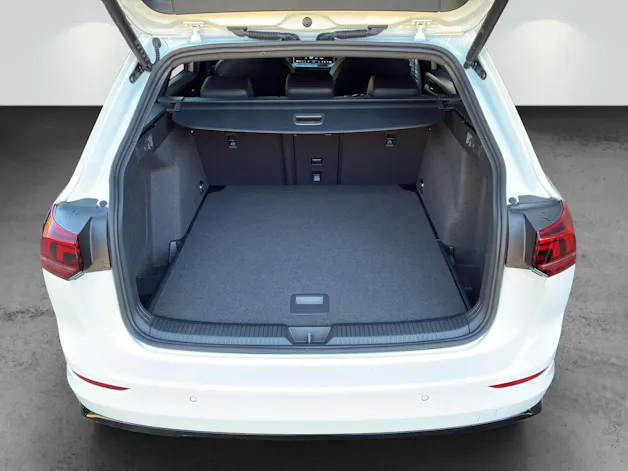 VW Golf Variant 1.5 eTSI mHEV R-Line DSG