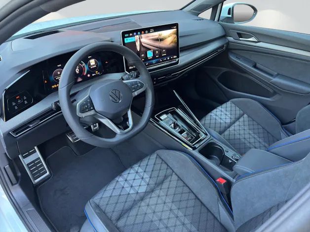 VW Golf Variant 1.5 eTSI mHEV R-Line DSG