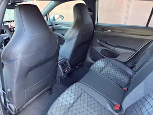 VW Golf Variant 1.5 eTSI mHEV R-Line DSG