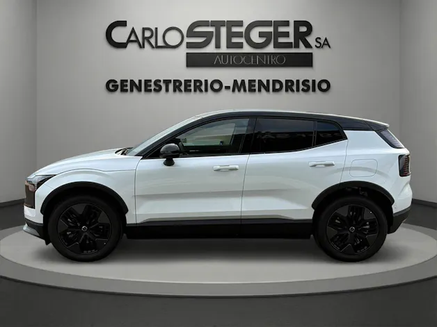 VOLVO EX30 Cross Country P8 69 kWh AWD Ultra