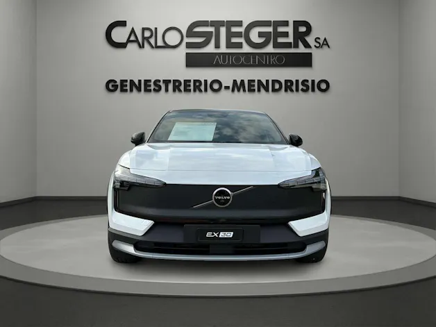 VOLVO EX30 Cross Country P8 69 kWh AWD Ultra