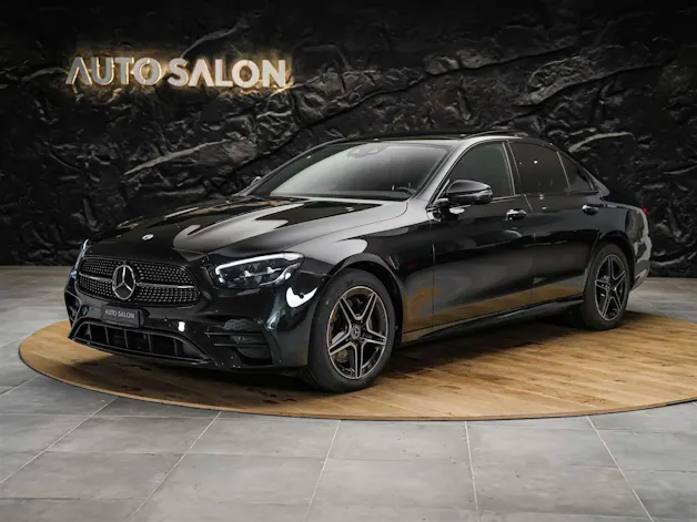 MERCEDES-BENZ E 220 d AMG Line 4Matic 9G-Tronic Panorama*Sitzbelüftung*Lenkradheizung*Burmester*