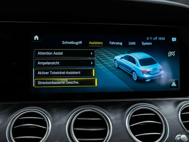 MERCEDES-BENZ E 220 d AMG Line 4Matic 9G-Tronic Panorama*Sitzbelüftung*Lenkradheizung*Burmester*