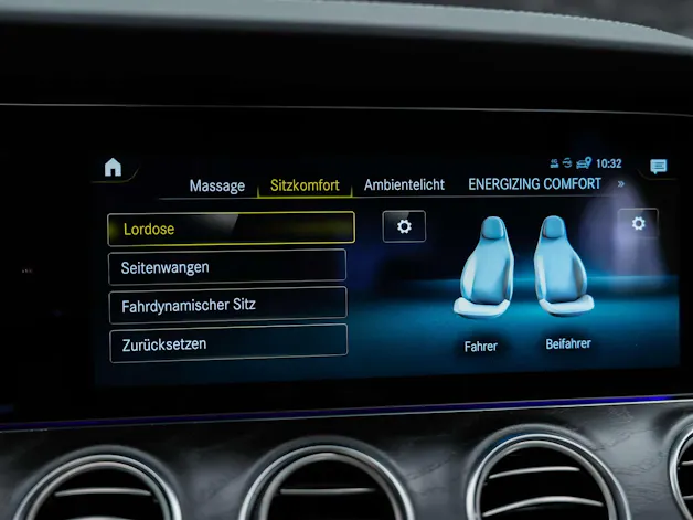 MERCEDES-BENZ E 220 d AMG Line 4Matic 9G-Tronic Panorama*Sitzbelüftung*Lenkradheizung*Burmester*