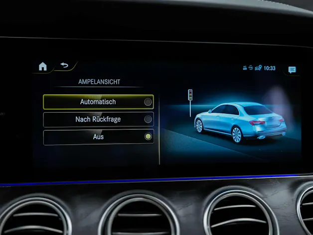 MERCEDES-BENZ E 220 d AMG Line 4Matic 9G-Tronic Panorama*Sitzbelüftung*Lenkradheizung*Burmester*