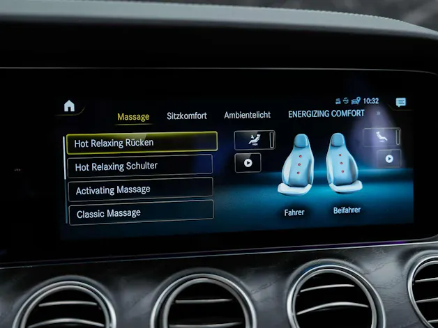 MERCEDES-BENZ E 220 d AMG Line 4Matic 9G-Tronic Panorama*Sitzbelüftung*Lenkradheizung*Burmester*