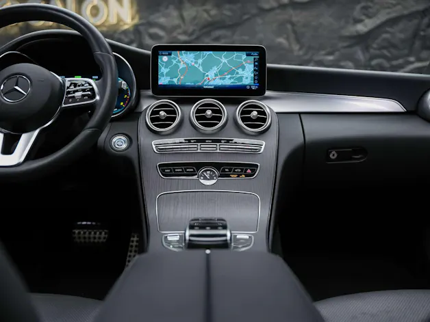 MERCEDES-BENZ C 200 Coupé 4Matic AMG Line 9G-Tronic *CH-Fahrzeug*Sternen Himmel*Panorama*Sitzbelüftung*