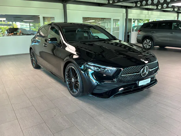 MERCEDES-BENZ A 220 4Matic 8G-DCT