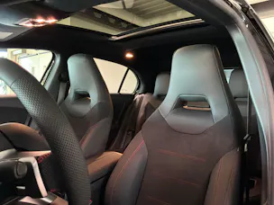 MERCEDES-BENZ A 220 4Matic 8G-DCT