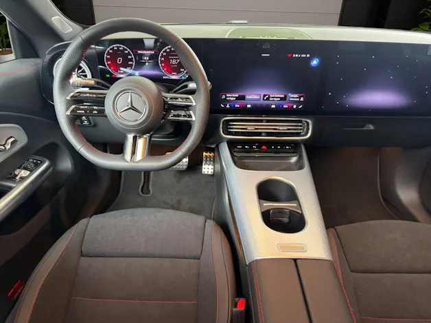 MERCEDES-BENZ CLA 350 4 Matic 85 kWh EQ