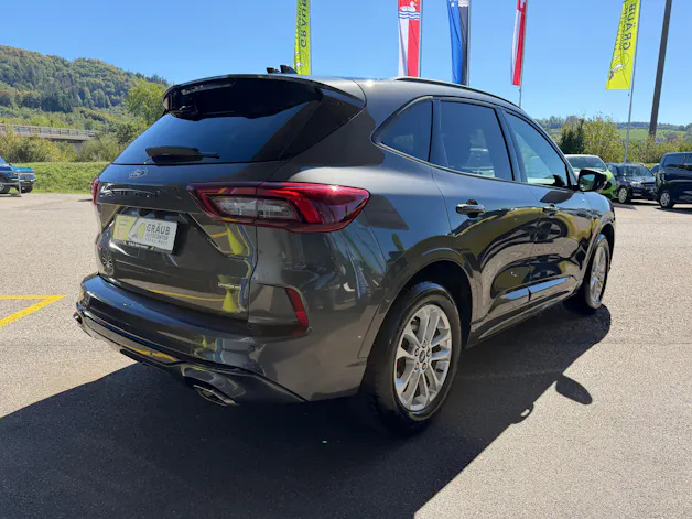 FORD Kuga 2.5 FHEV ST-Line X 4WD