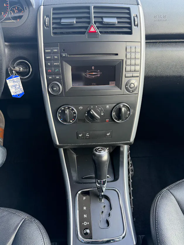 MERCEDES-BENZ A 200 Avantgarde Autotronic