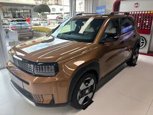 FIAT Grande Panda MHEV La Prima