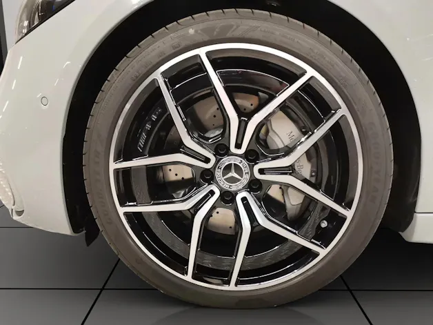 MERCEDES-BENZ C 300 T 4 Matic