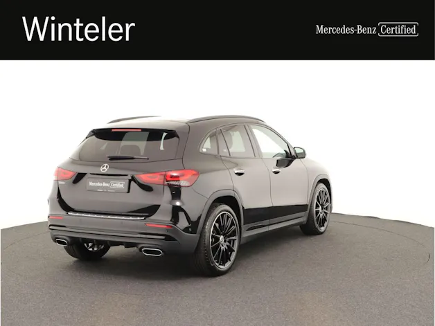 MERCEDES-BENZ GLA 250 AMG Line 4Matic