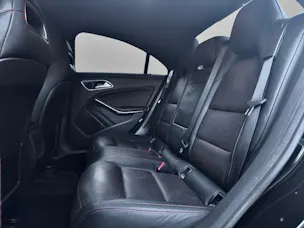 MERCEDES-BENZ CLA 45 AMG 4Matic Speedshift
