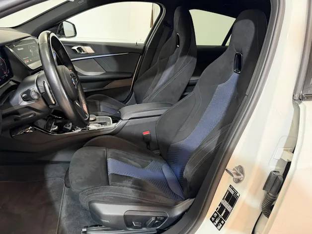 BMW M135i xDrive Steptronic