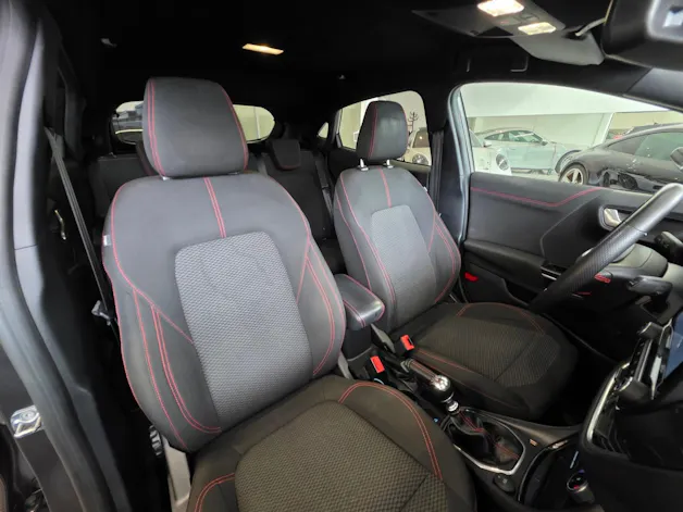 FORD Puma 1.0 MHEV ST-Line