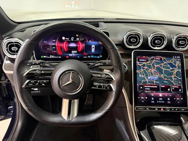 MERCEDES-BENZ C 220 d T 4Matic AMG Line