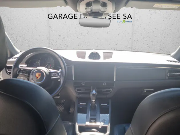 PORSCHE Macan PDK