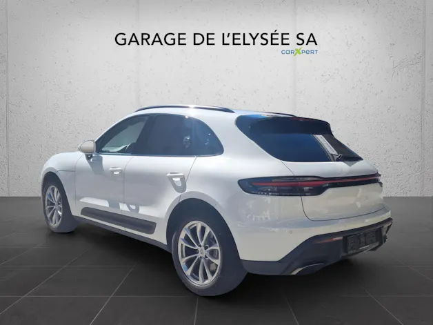 PORSCHE Macan PDK