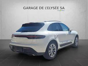 PORSCHE Macan PDK
