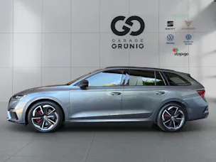 SKODA Octavia Combi 2.0 TSI DSG RS