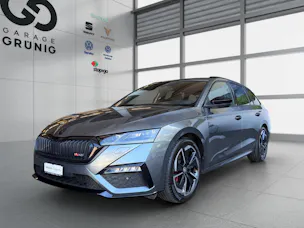 SKODA Octavia Combi 2.0 TSI DSG RS