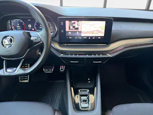 SKODA Octavia Combi 2.0 TSI DSG RS